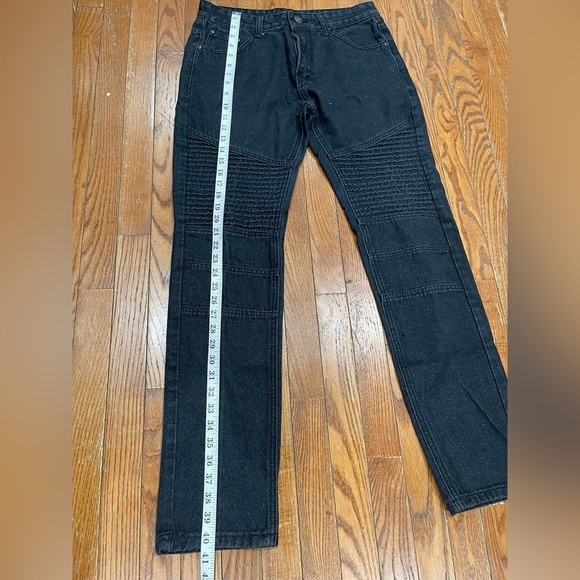 Men's Blue Jeans - Picture 2 of 12